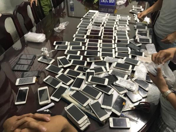 C74 Bộ Công an bắt vụ buôn lậu Iphone đời mới số lượng lớn