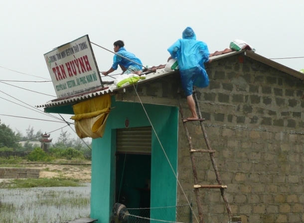 Quảng Bình gấp rút chống bão số 4