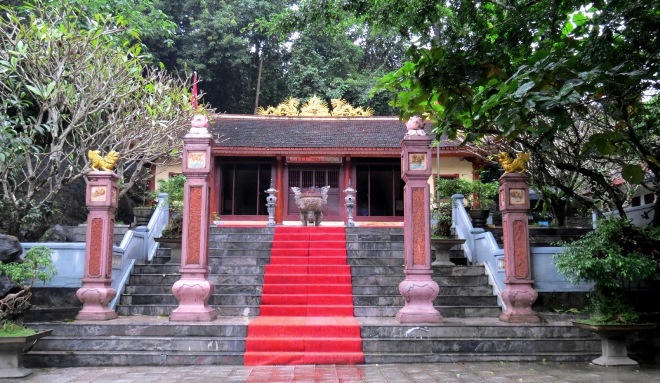 Tri ân anh hùng liệt sĩ ở “tọa độ lửa” hang Tám Cô - đường 20 - Quyết Thắng