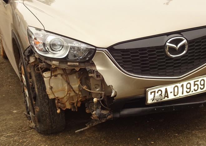 Gây tai nạn chết người, xe CX5 bỏ trốn	