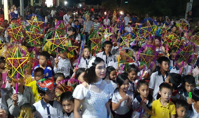 Đoàn Khối các cơ quan tỉnh Quảng Bình chăm lo Trung thu cho trẻ em 