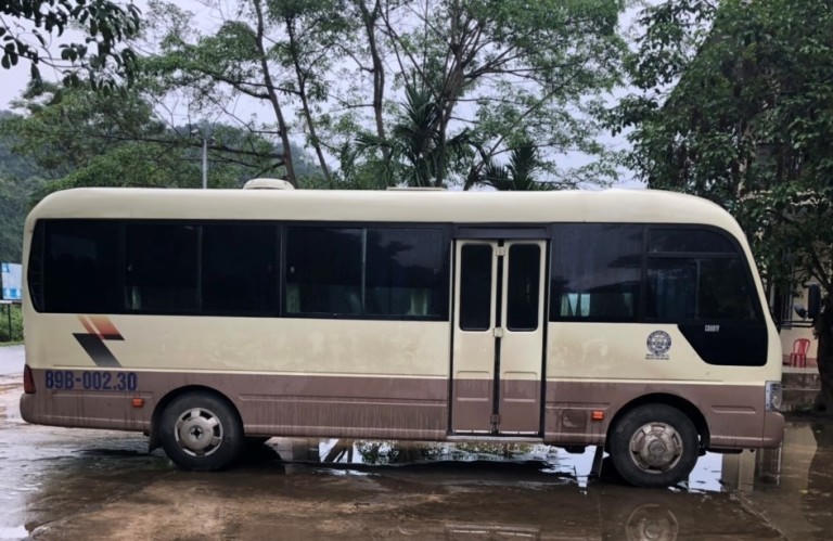 Lợi dụng xe du lịch để vận chuyển thú rừng trái phép