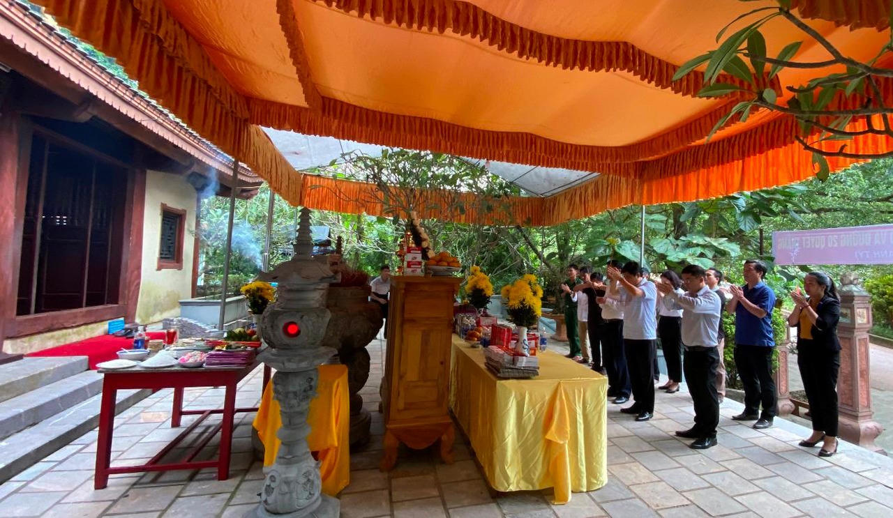 9 ngày giỗ ở hang Tám Cô, những người ngã xuống "tọa độ lửa" Quảng Bình