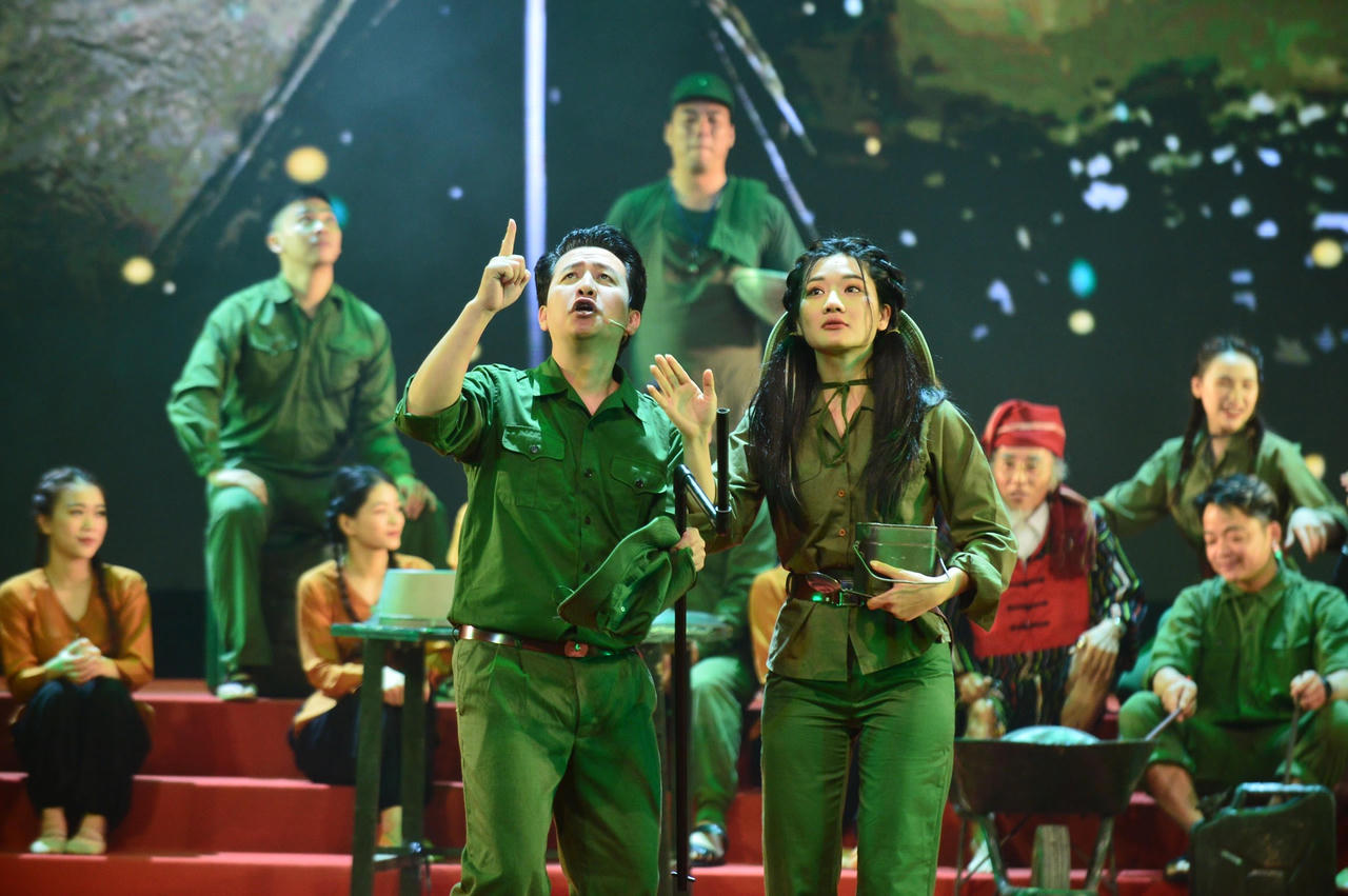 Những hình ảnh trang trọng, đặc sắc tại Lễ kỷ niệm 100 năm Ngày sinh Trung tướng Đồng Sỹ Nguyên