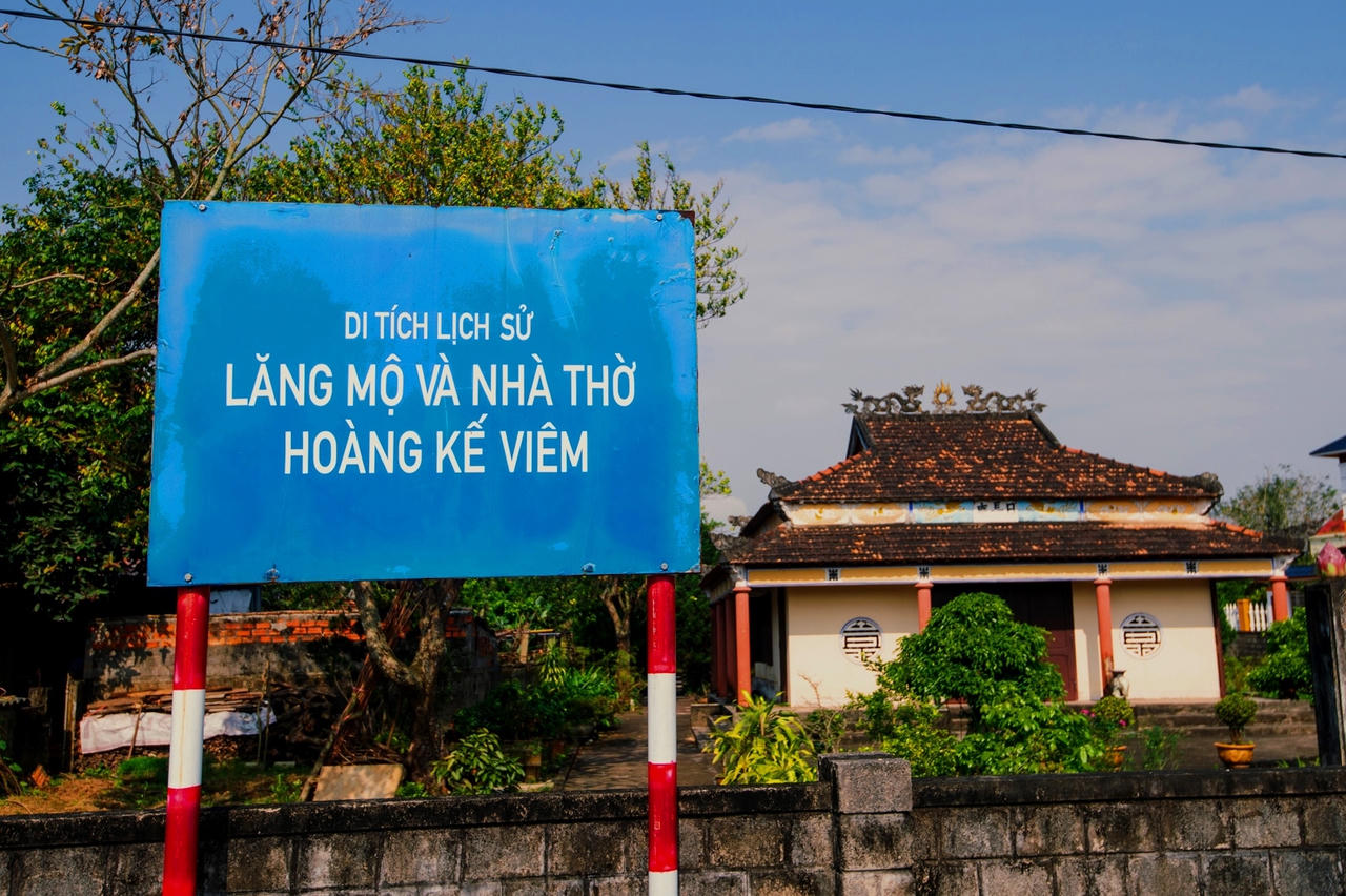 Cận cảnh khu lăng mộ danh tướng bị hàm oan suốt cả trăm năm