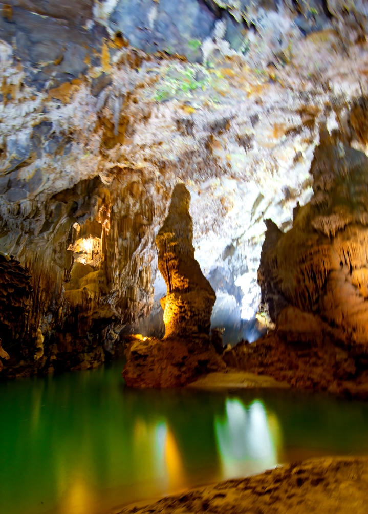 Sự kỳ bí, tráng lệ trong lòng hệ thống động Phong Nha