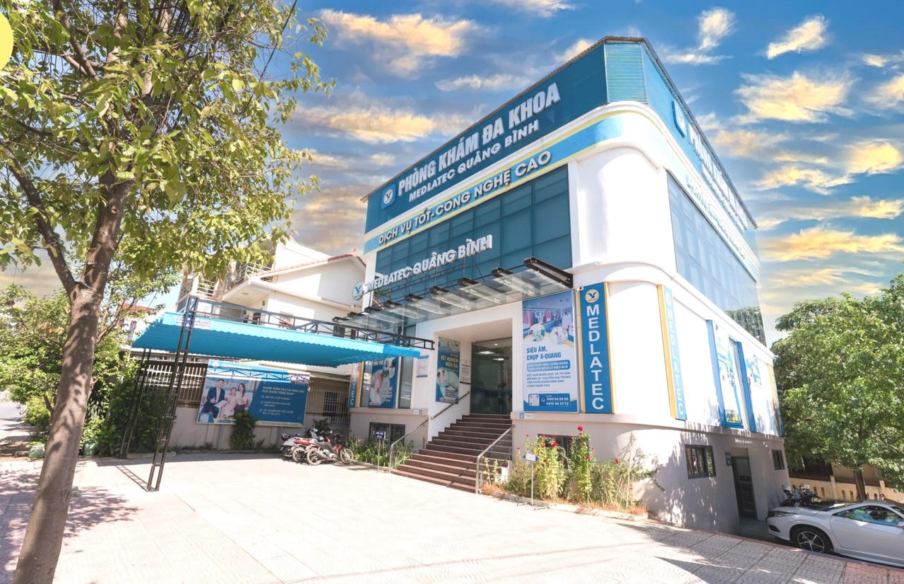 Lần đầu tiên Quảng Bình có đơn vị y tế quản lý xét nghiệm đạt chuẩn quốc tế