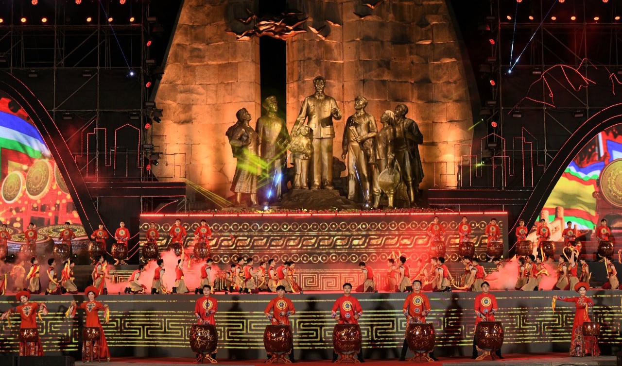 Quảng Bình hành trình khát vọng - phát triển