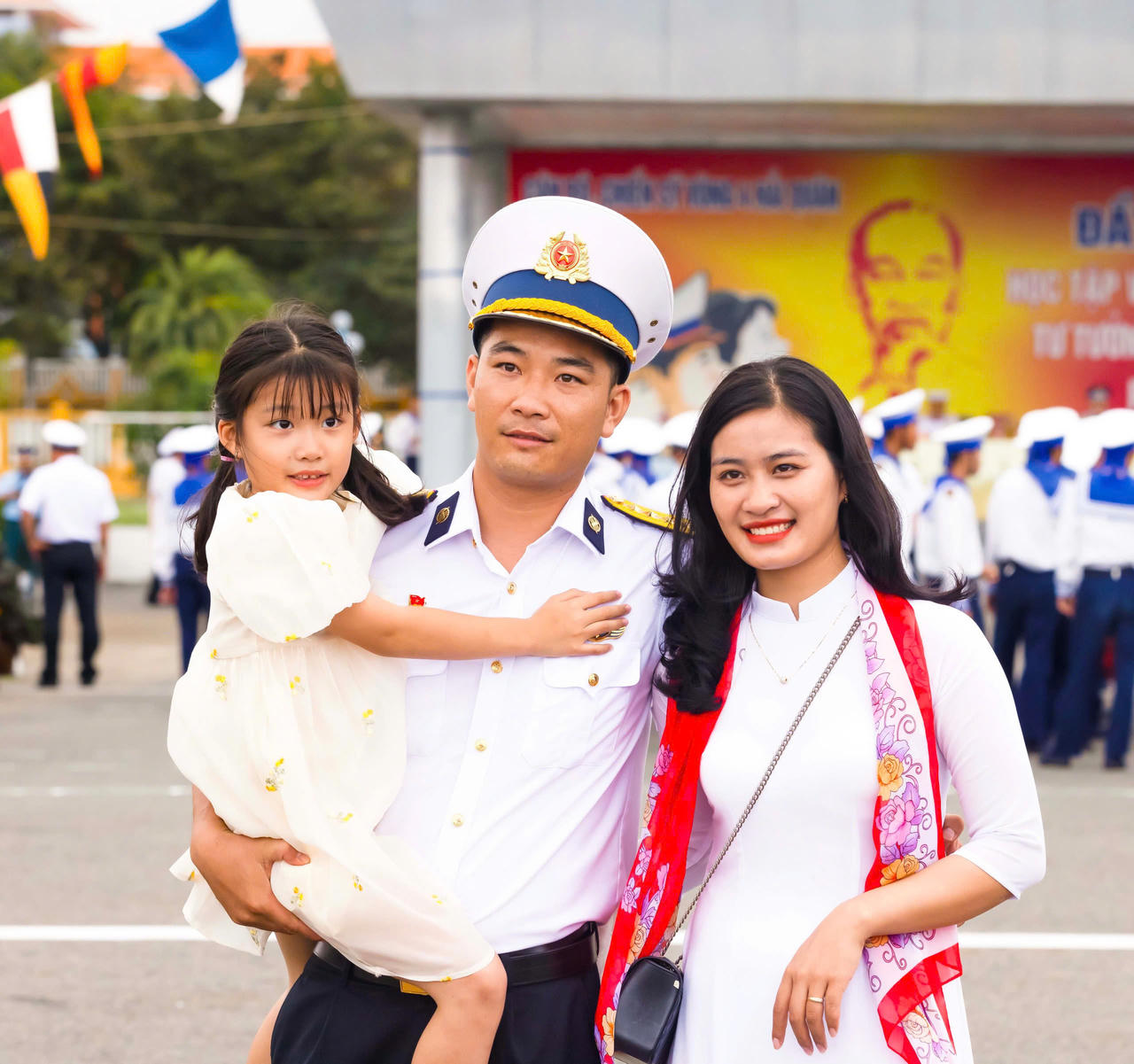 Xuân về sớm giữa khơi xa Trường Sa