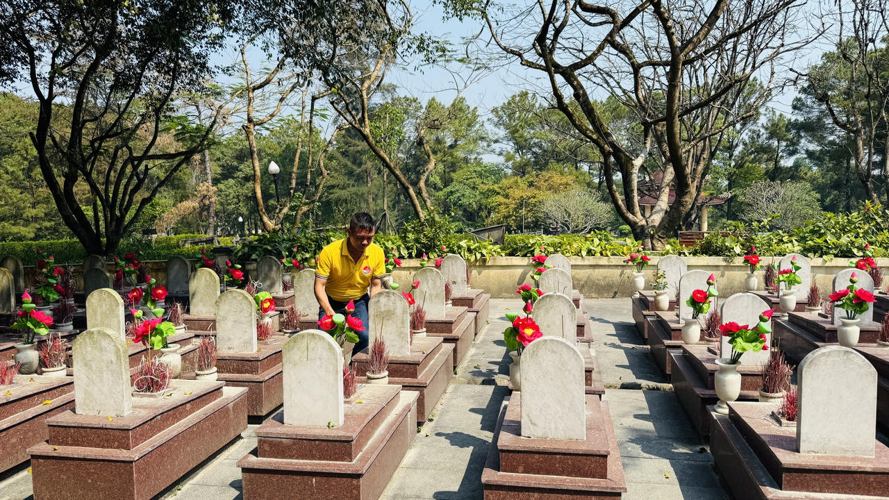 Hội Cựu chiến binh Bộ Tư pháp tri ân các "địa chỉ đỏ", thăm lại chiến trường xưa dọc Miền Trung - Tây Nguyên