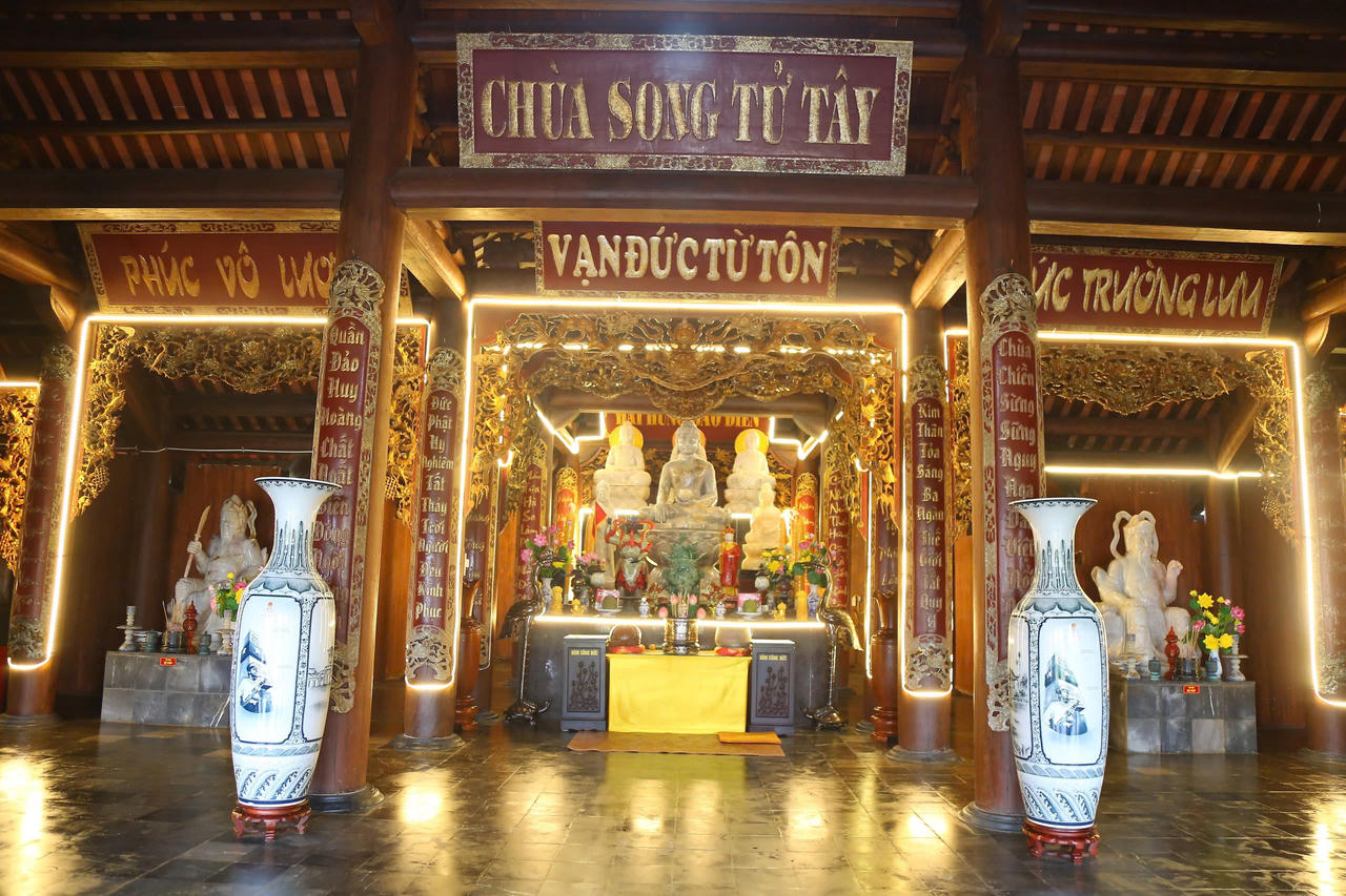 9 ngôi chùa của đặc khu Trường Sa đồng loạt thỉnh chuông chào mừng ngày “sắp xếp lại giang sơn”