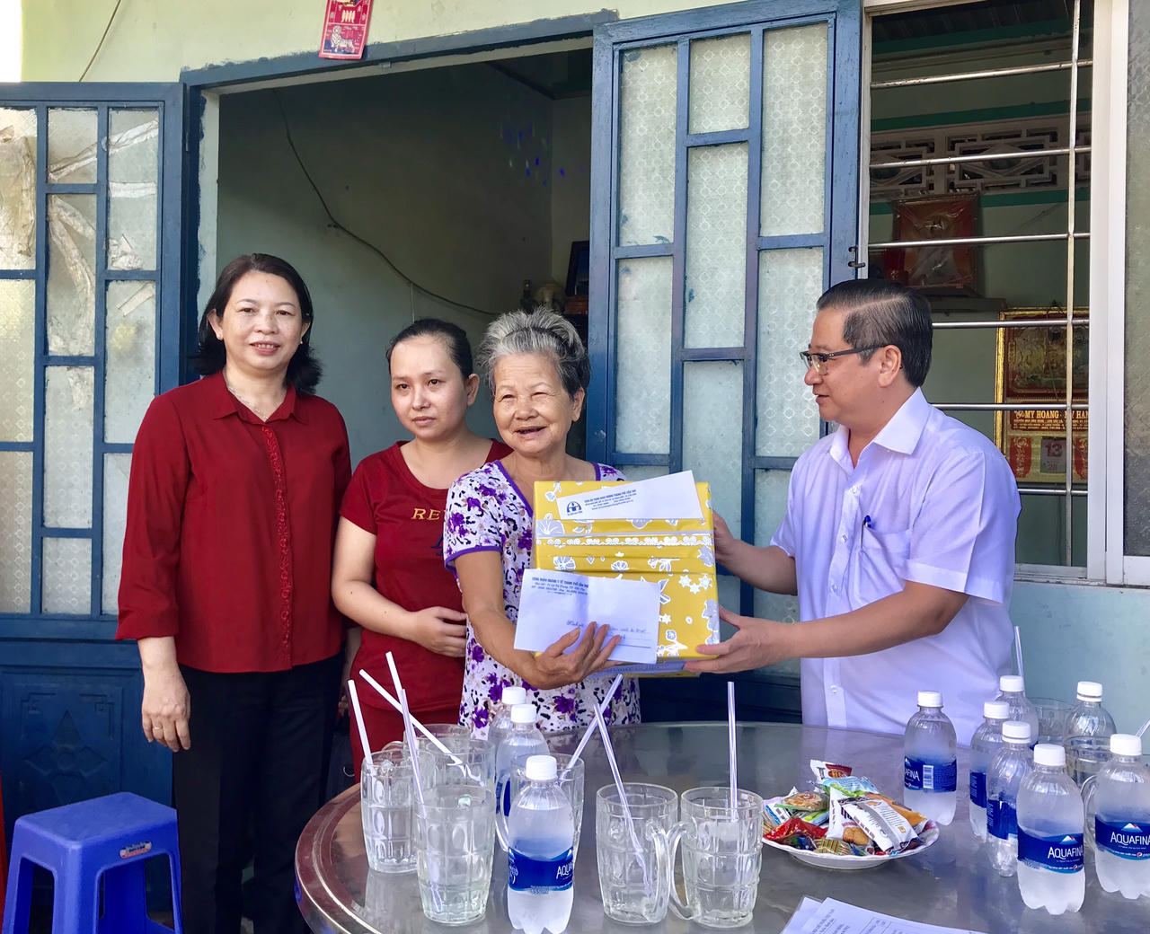 TP Cần Thơ sẻ chia những mất mát và hỗ trợ các gia đình nạn nhân TNGT