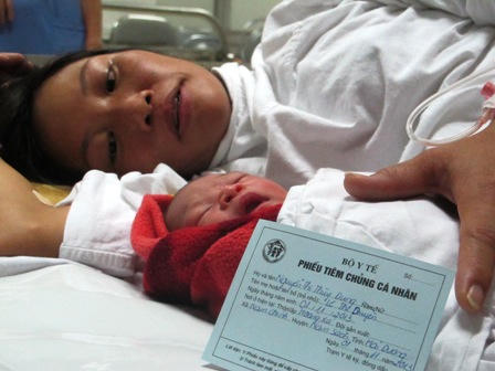 Công dân thứ 90 triệu của Việt Nam là bé gái