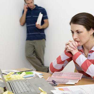 5 lý do bạn không nên phụ thuộc chồng về tài chính