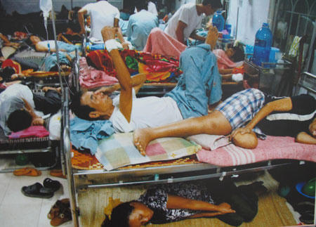 Thà chui gầm giường viện công còn hơn xông xênh viện tư?