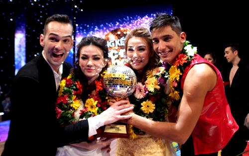 Ngân Khánh, Thu Thủy chia đôi cúp vàng, cư dân mạng "nổi sóng"