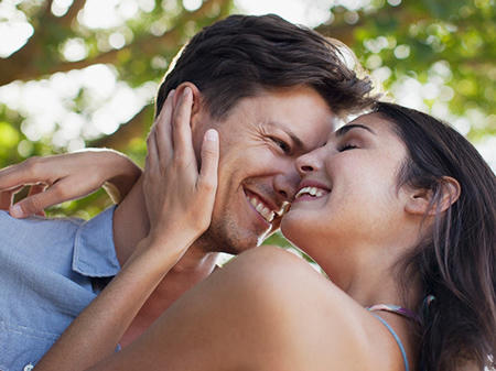 6 dấu hiệu tố đàn ông đang lừa dối vợ