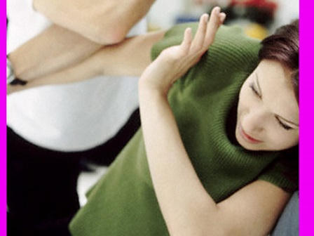 Lấy nhầm "Chí phèo", vợ uất ức thủ dao chờ "liều chết"