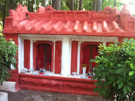 Bí ẩn thân thế  mộ cổ trong công viên “ma ám” ở Sài Gòn