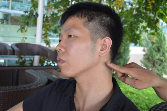 An ninh sân bay lại bị tố hành hung hành khách