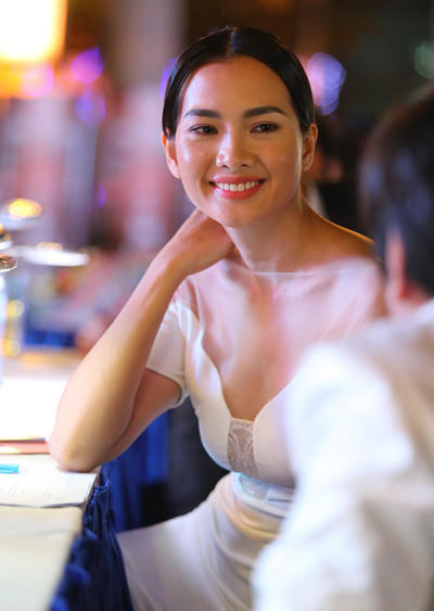 Anh Thư: Đau khổ cũng đáng trân trọng