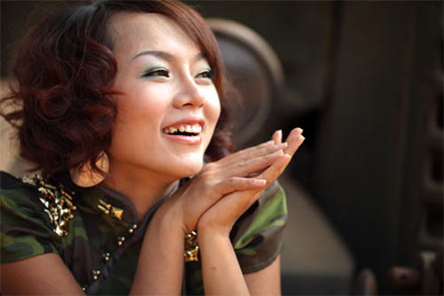 Nghệ sĩ Việt hướng về biển Đông