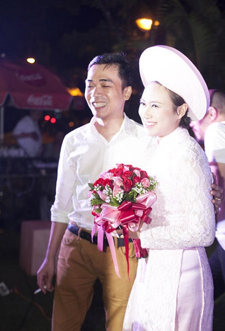 Đám cưới của Khánh Linh gặp sự cố vì mưa lớn