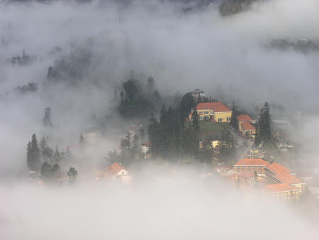 Sa Pa kín phòng khách sạn dịp nghỉ lễ 2/9