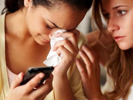 Anh dám ngoại tình ngay trước mặt vợ con?