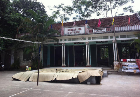 Hàng trăm trẻ thất học giữa thủ đô