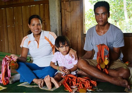 Chuyện tình đẹp của đôi vợ chồng tật nguyền yêu thể thao