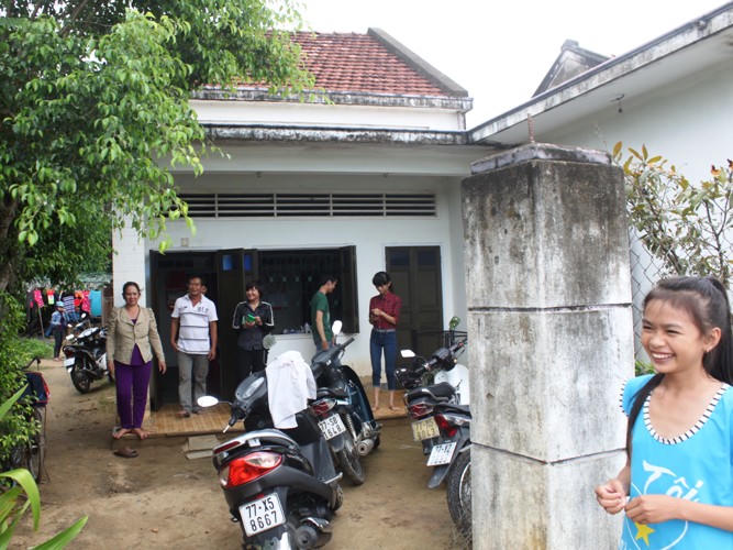 Quán quân Giọng hát Việt nhí 2014 trở về hình ảnh “cô bé nông thôn“