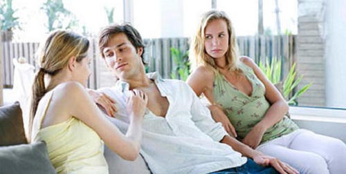 Học cách... chấp nhận chồng có bồ