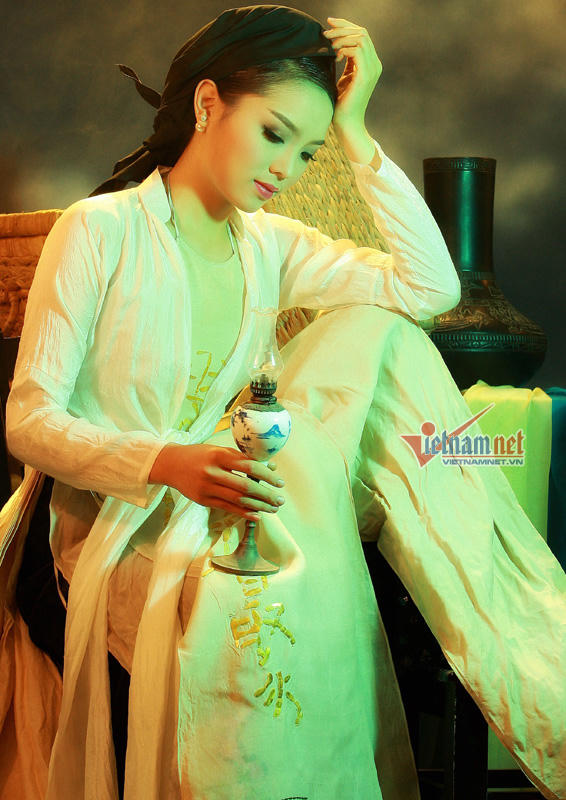 Bố đẻ tiết lộ bí mật của Hoa hậu VN Kỳ Duyên 