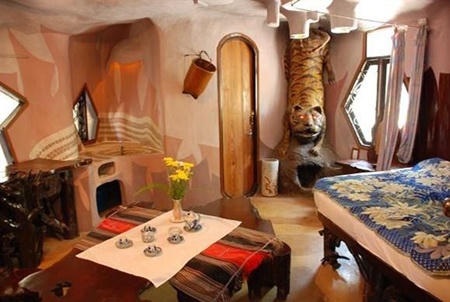 Khám phá ngôi nhà điên ở Đà Lạt