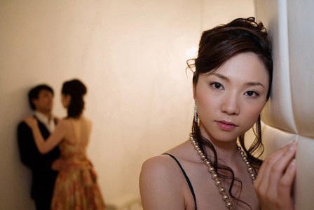 Chồng ngoại tình lại lấp liếm đổ tội bất hiếu cho vợ