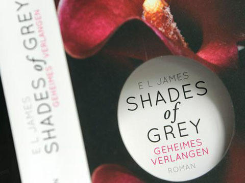 Ra mắt phim 18+ “50 sắc thái' 