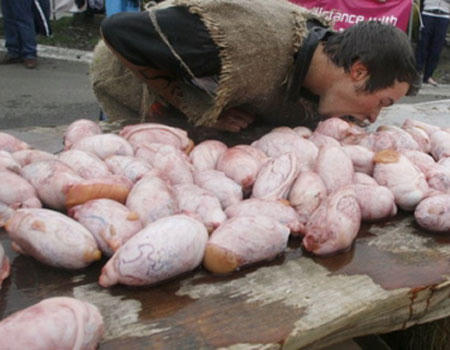 Lễ hội “của quý” kỳ quái nhất thế giới