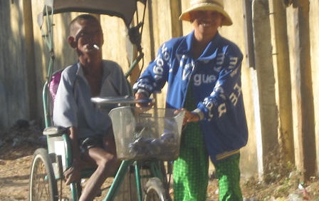 Từ chối chuyện hôn nhân để lo cho cha dượng