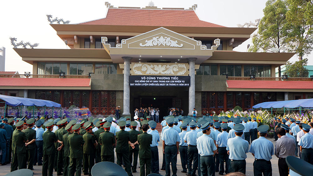 Đau xót tiễn đưa 4 chiến sĩ hy sinh trong vụ rơi trực thăng quân sự