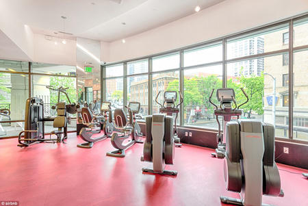 "Đột nhập" “căn phòng gợi tình nhất thế giới” 