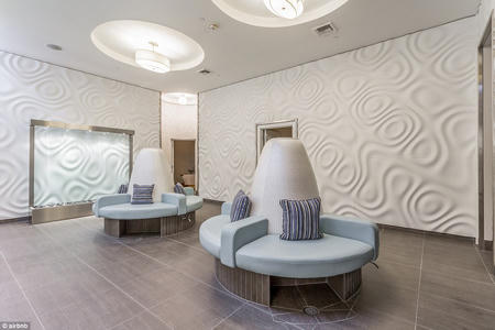 "Đột nhập" “căn phòng gợi tình nhất thế giới” 