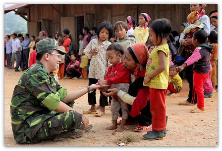 Những câu chuyện cảm động từ năm cũ