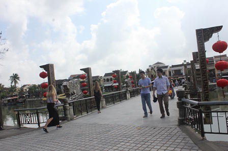 Yêu hơn phố Hội ngày xuân