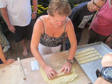 Yêu hơn phố Hội ngày xuân