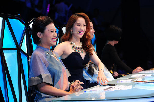 Người thân xác nhận Khánh Thi mang thai 5 tháng