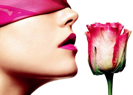 Lọ nước hoa “thức tỉnh”