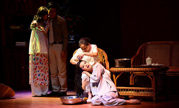 Vì sao sân khấu kịch Sài Gòn vẫn sáng đèn?