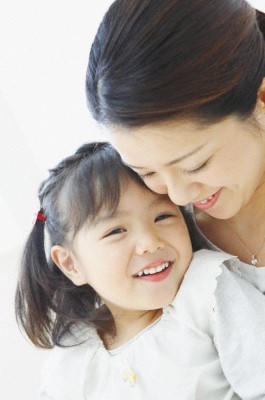 Vợ cố giấu chuyện có con riêng với người tình