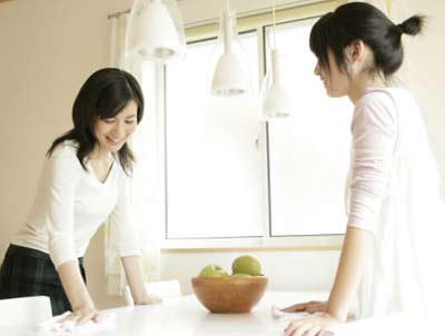 Khi bà cô bên chồng than khổ vì chị dâu